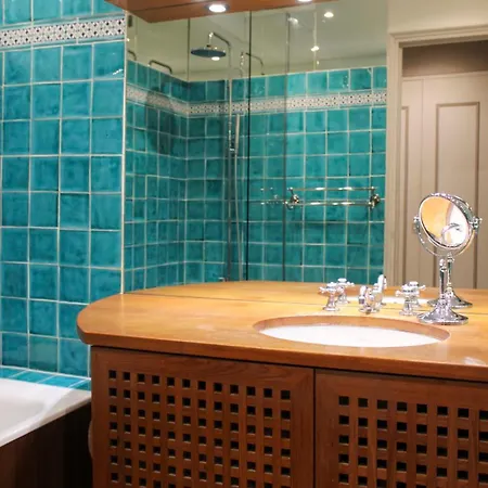 Bright 2 Steps From The Eiffel Tower Apartament *