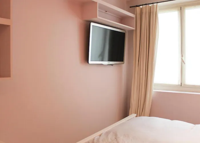 アパート Bright 2 Steps From The Eiffel Tower *